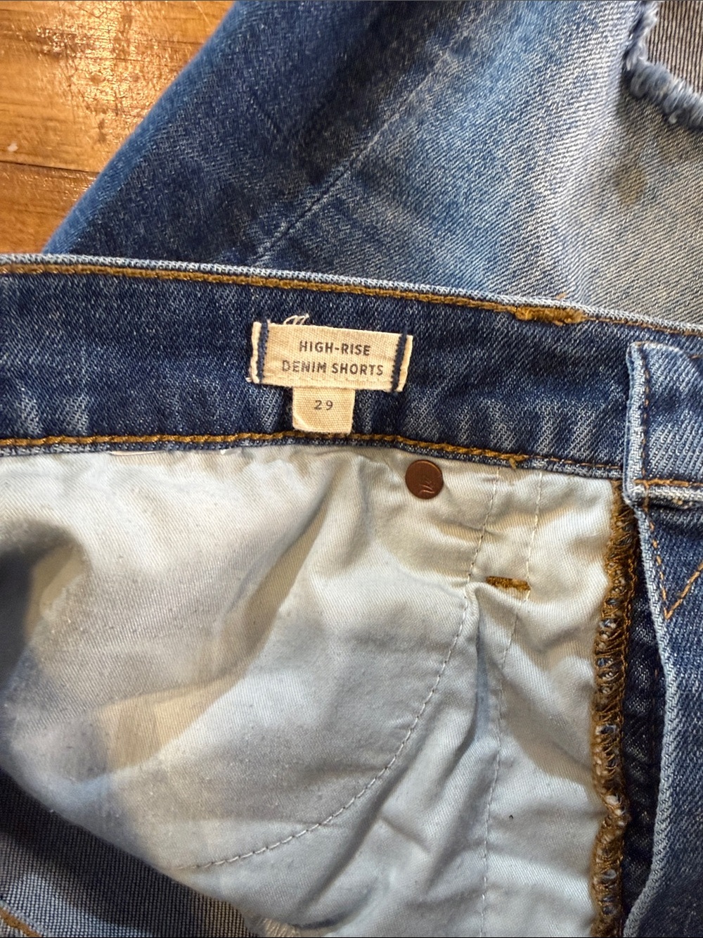Madewell High-Rise Cut-Off Denim Jean Shorts Stretch Blue size 29” (z) - Picture 4 of 7
